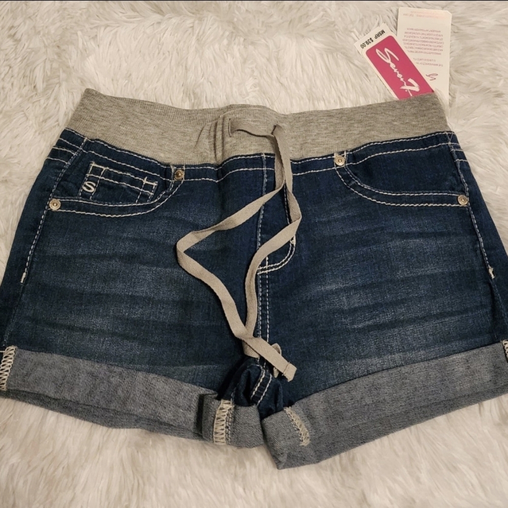 Girls 14 Seven7 Stretch Shorts